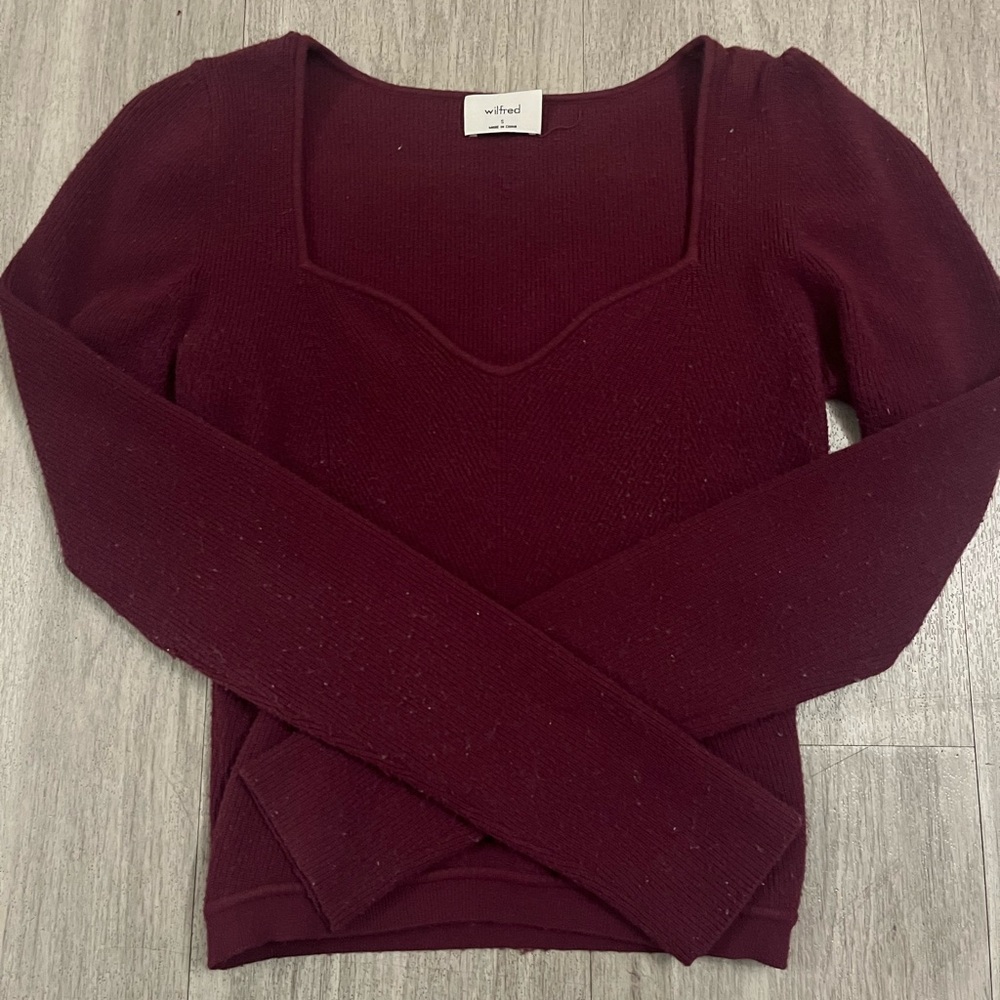 Aritzia Wilfred limited long sleeve sweater